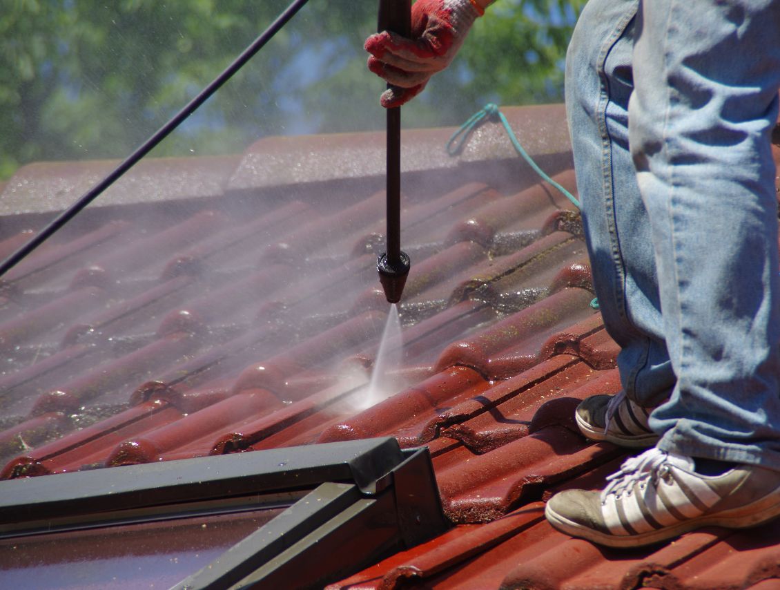 Ensure Longevity and Aesthetics with Roof Cleaning Services in London